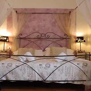 Ridolfi Bed & Breakfast